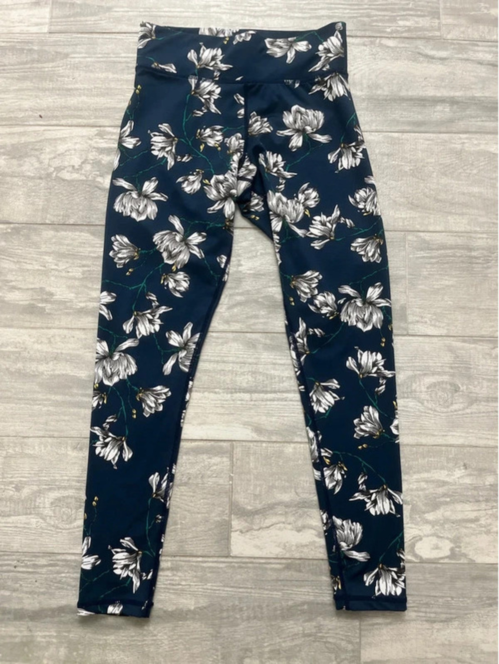 MinkPink Move Floral Leggings